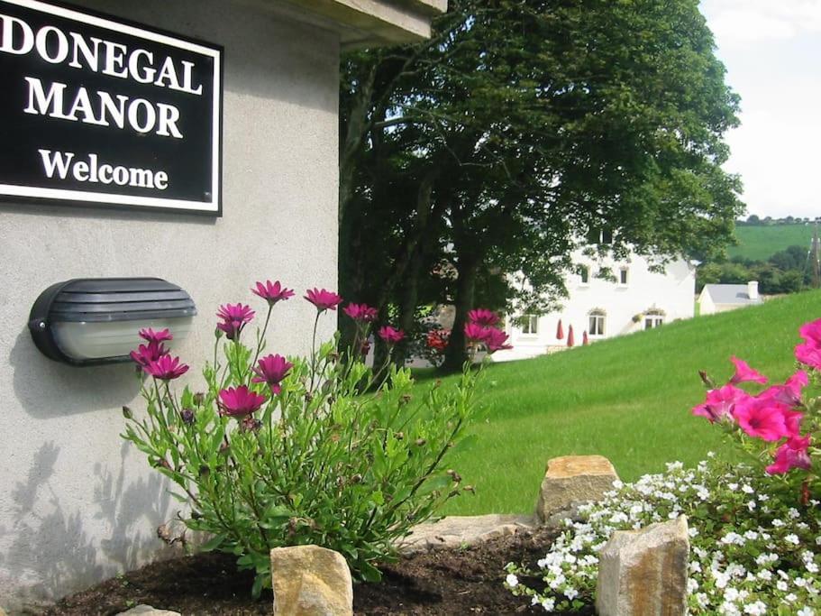 Отель Donegal Manor Донегол Экстерьер фото